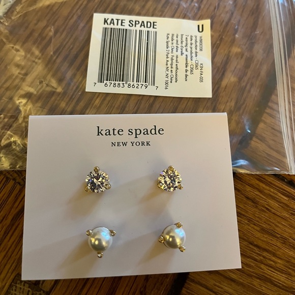 Kate Spade Costume jewelry- 2 pair of earring - Picture 1 of 4
